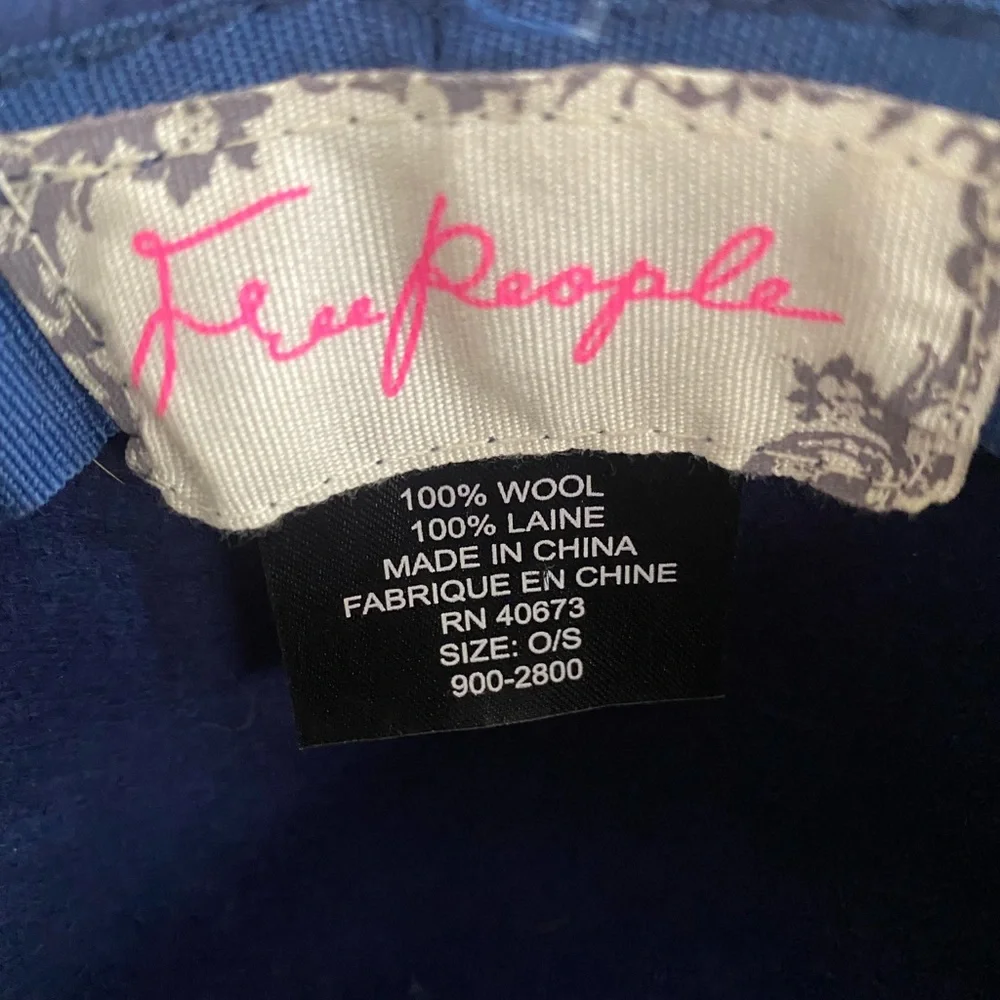 Free People hat - Picture 2 of 2
